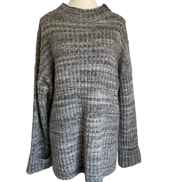 Old Navy Women's Grey/White Knit Oversized Tunic Loungewear Sweater. Sz L - Picture 1 of 16